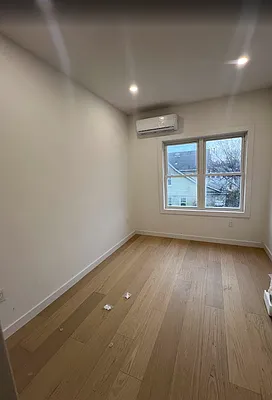 Bedroom, photo 2