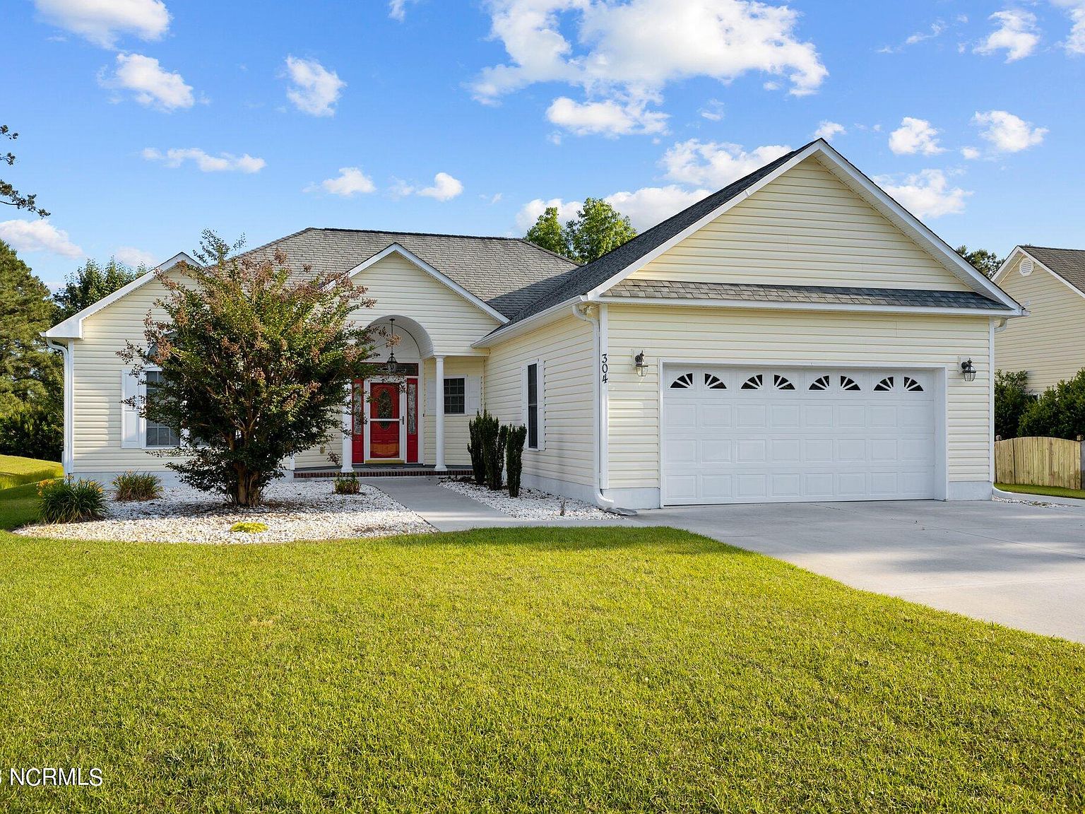 304 Divot Court, Swansboro, NC 28584 Zillow