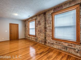 324 S 27th Ave APT 04, Omaha, NE 68131