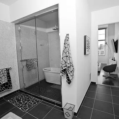 Sold by Nest Seekers International | media 8