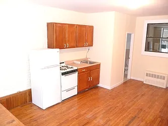 Rented by Sheila M Apfel, LREB