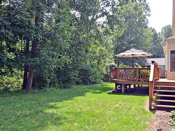 5th image of 6523 Trillium House Ln