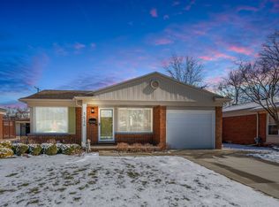 3616 Mark Orr Rd, Royal Oak, MI 48073