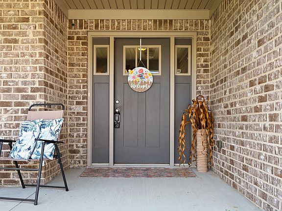 5th image of 543 Southern Cross Dr