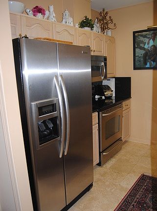 2nd image of 1 Towers Park Ln #1417/1418