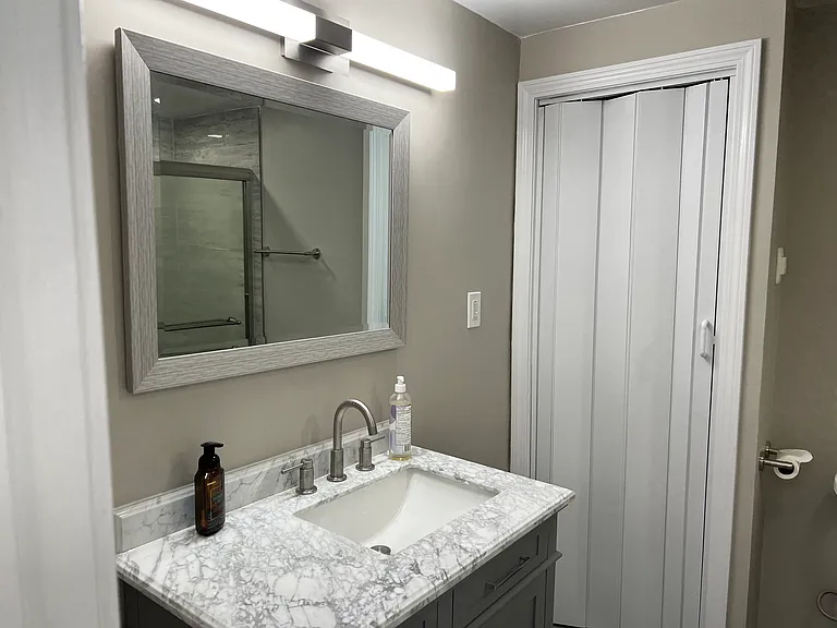 20B Oakland Ave #20B — Photo 9