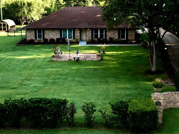 209A Woodlawn Rd, Starkville, MS 39759