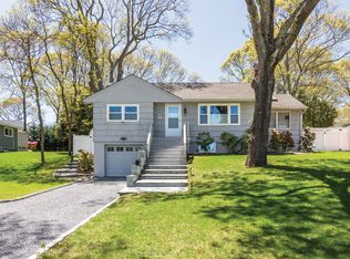 23 Harrys Ln, Sag Harbor, NY 11963