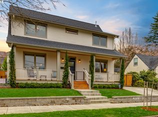 3585 SE Tibbetts St, Portland, OR 97202