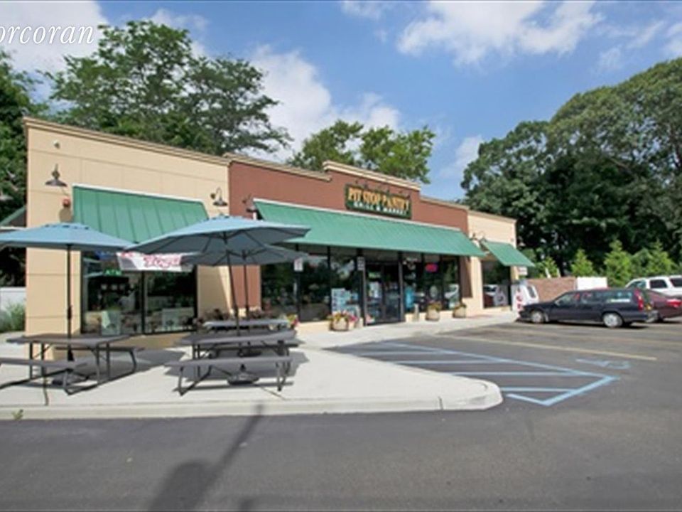 1st image of 223 Montauk Hwy