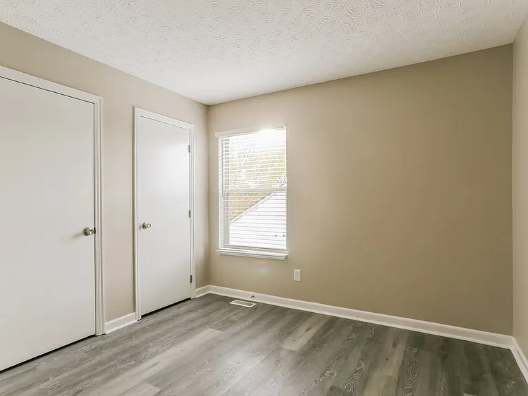 8711 Firstgate Dr — Photo 14