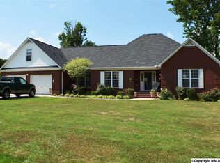 27361 Kim Dr, Harvest, AL 35749