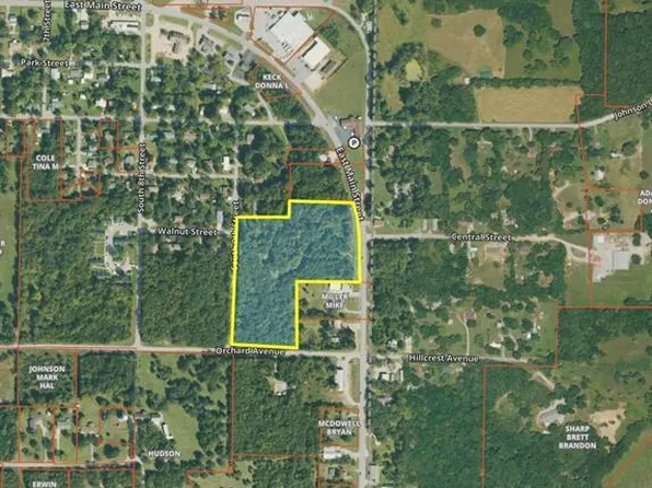 62 Highway, Flippin, AR 72634