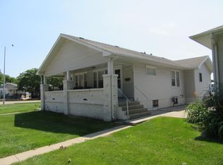 411 W Louise St, Grand Island, NE 68801