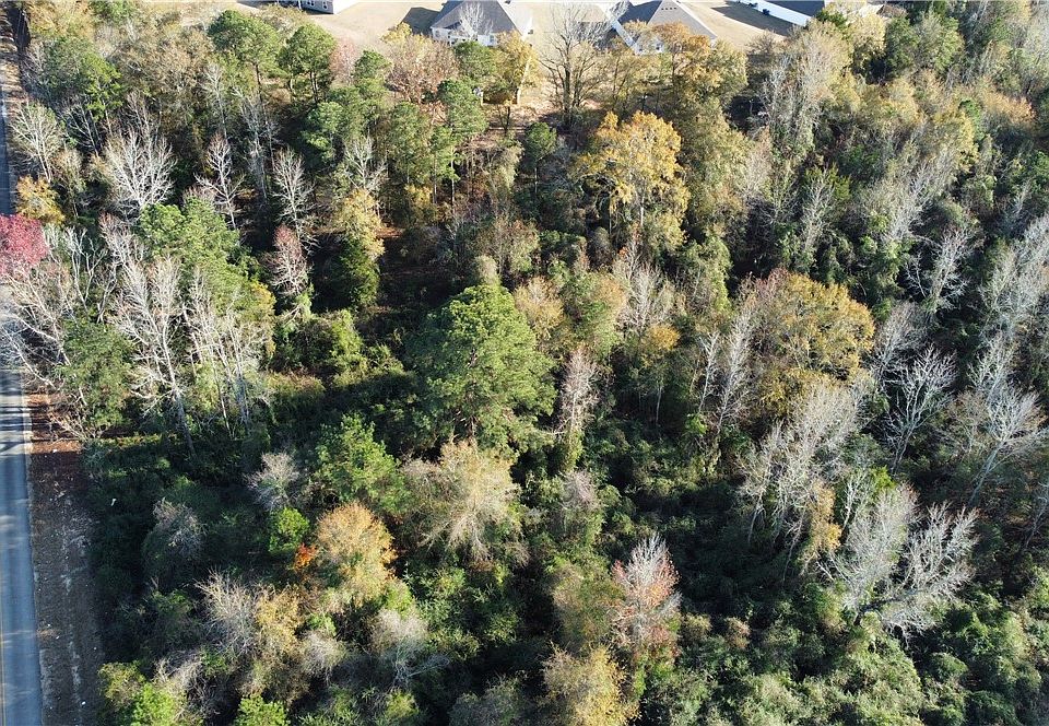 1st image of 3 Lee Road 39