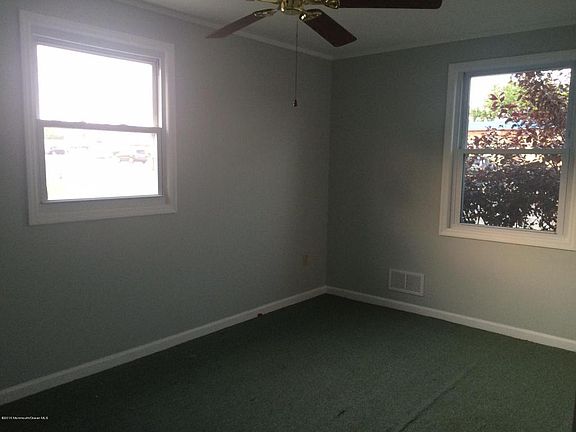 4th image of 766 Fischer Blvd