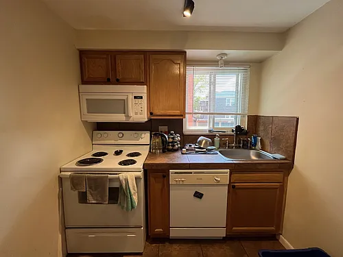 120 Lacrosse St #G3 Photo 1