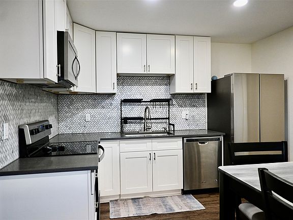 5th image of 2223 Ridgedale Dr