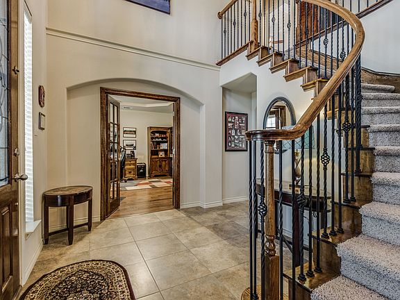 2nd image of 12154 Terrazzo Ln