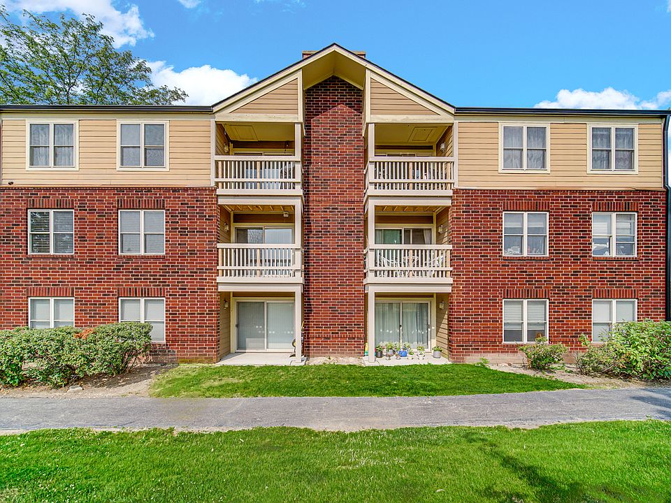 1st image of 213 Glengarry Dr APT 211