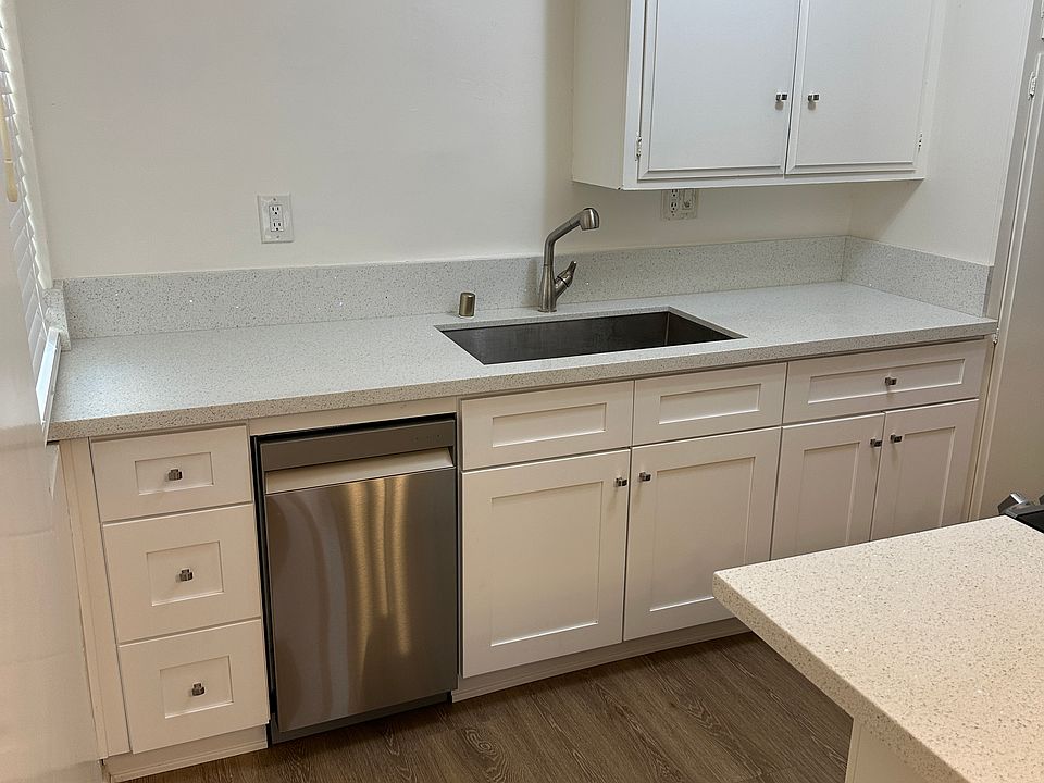 Dishwasher and laminate flooring