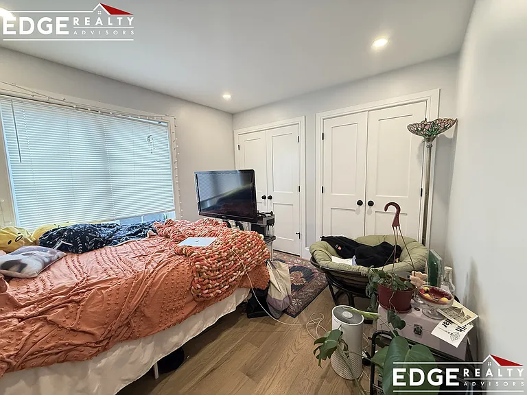 425 Market St #202 — Photo 5