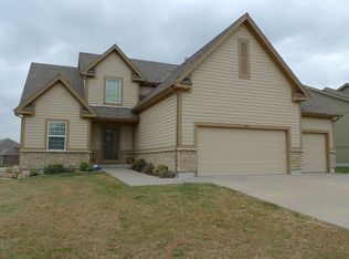 580 S Juniper St, Gardner, KS 66030