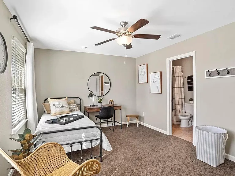 2241 Del Carmel Way #1306 — Photo 10