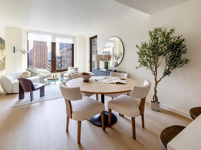 300 E 50th St #7H — Photo 4