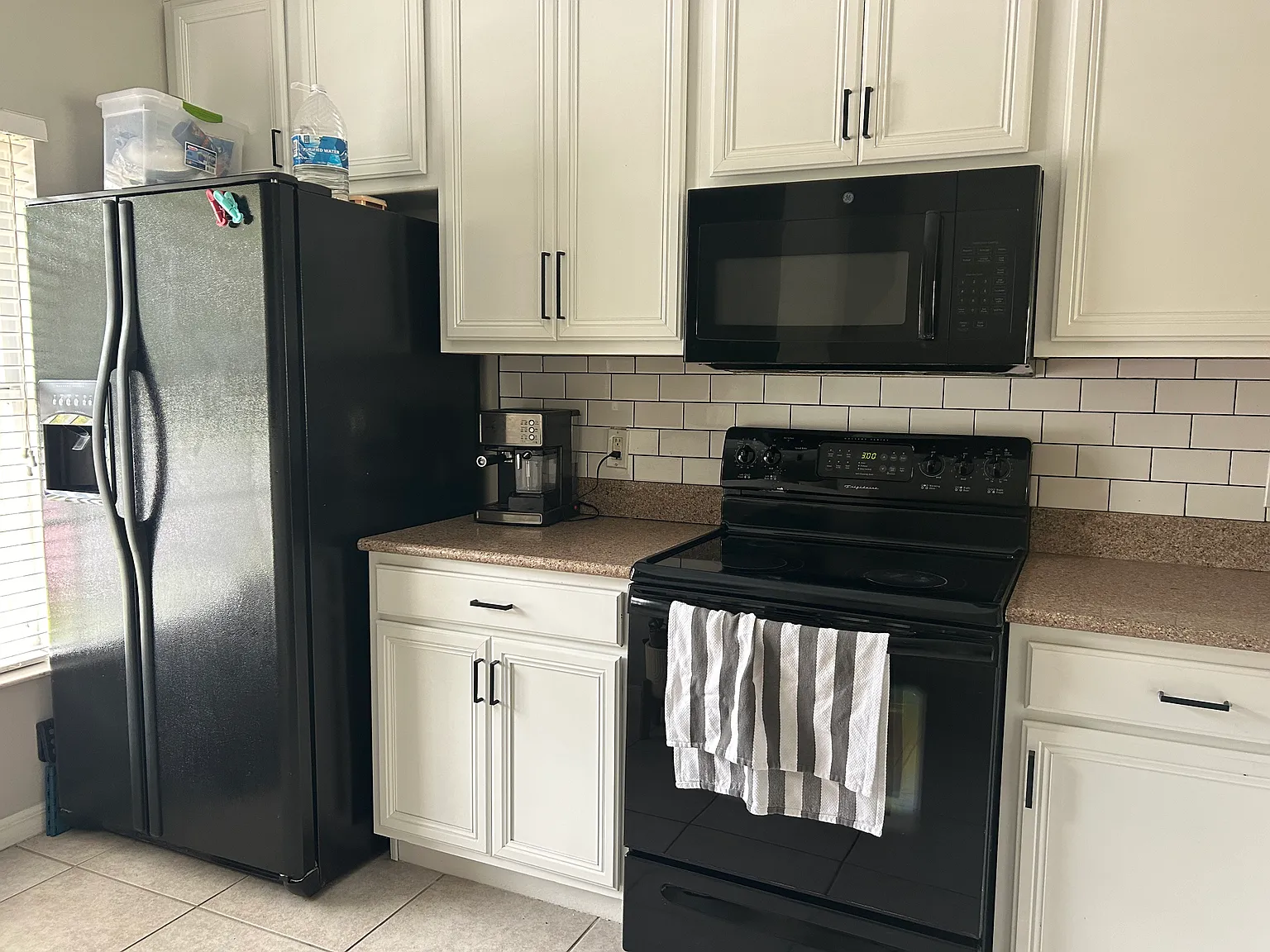 8527 Trail Wind Dr — Photo 2