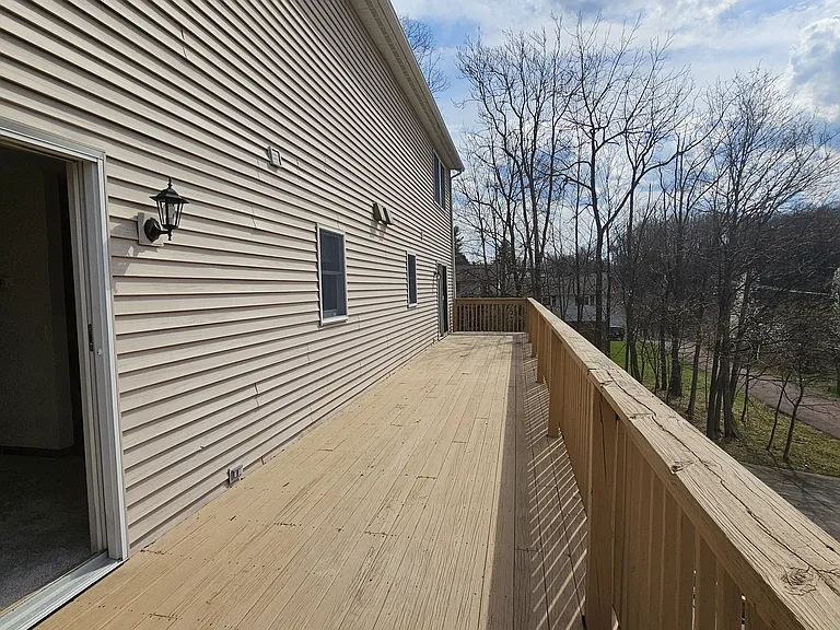 1383 Bergamont St — Photo 7