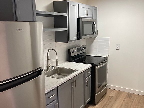 3rd image of 4010 Bob Wallace Ave SW #15
