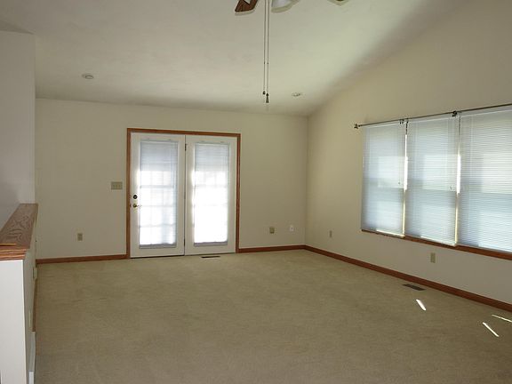 5th image of 1268 Turner Dr