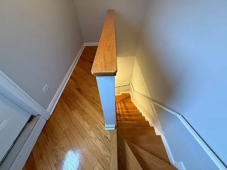 7016 W Medill Ave — Photo 13