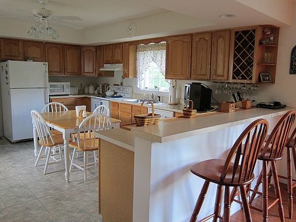 Kitchen with island