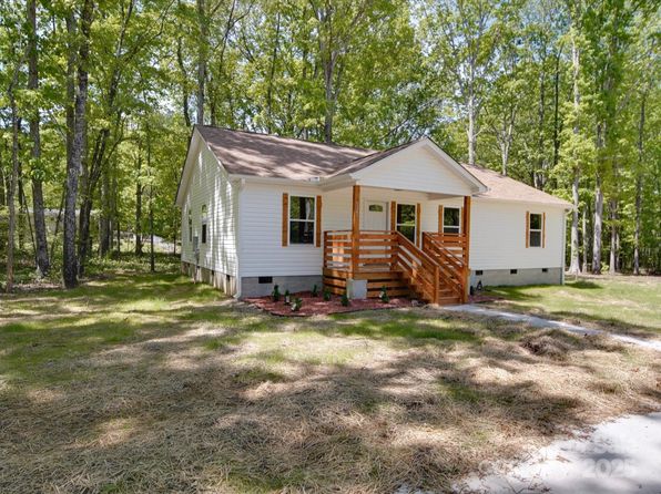 1241 Pitts Rd, Chester, SC 29706