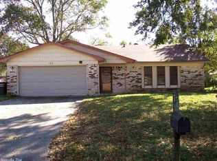 102 Richmond Ct, Jacksonville, AR 72076
