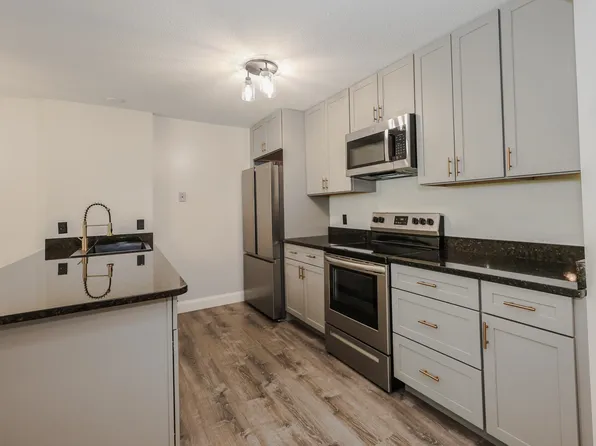 120 Fisherville Road Unit 8, Concord, NH 03303