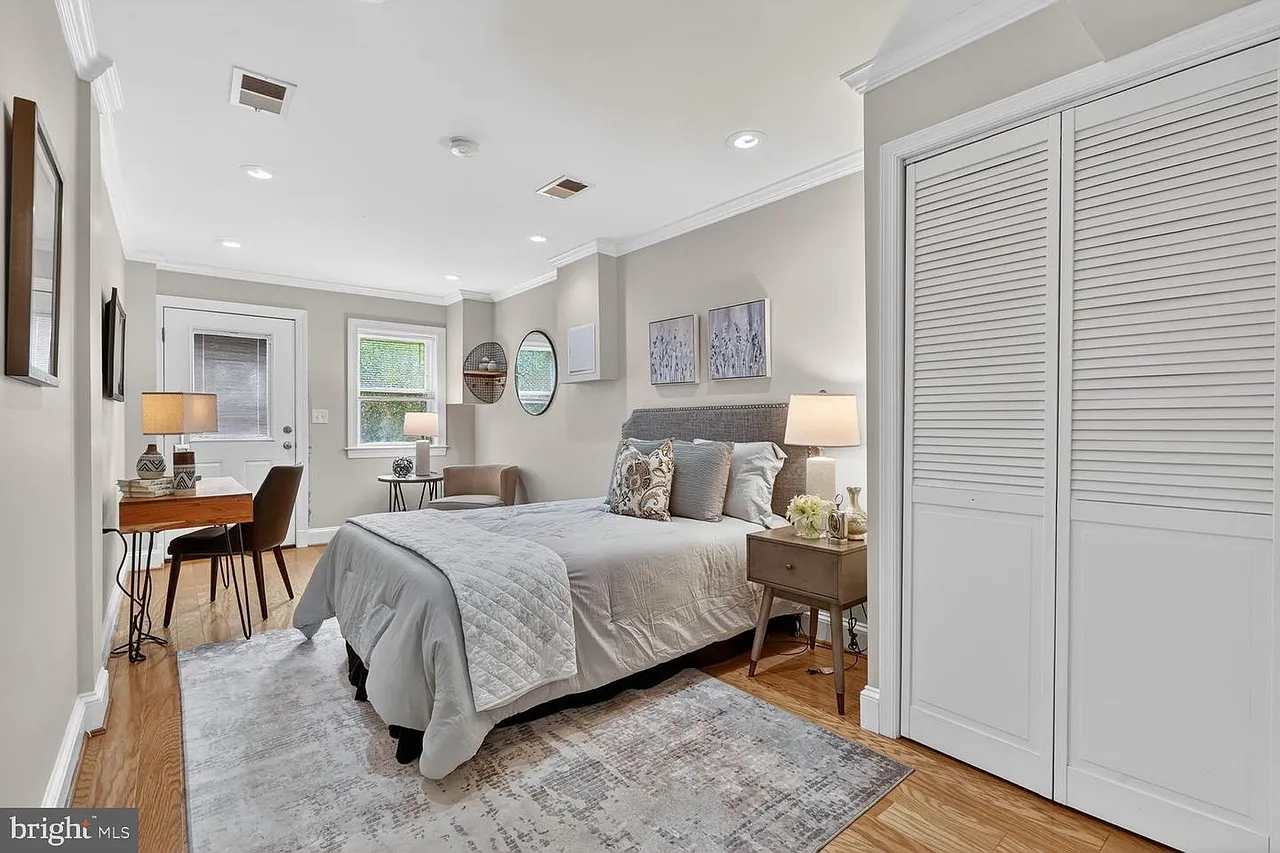 1400 Oglethorpe St NW — Photo 2