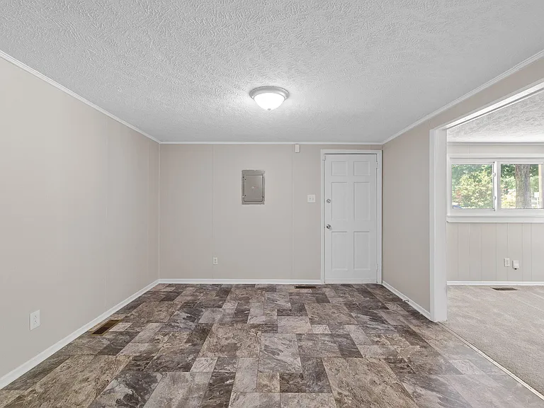 5128 Sunset Lake Rd — Photo 9