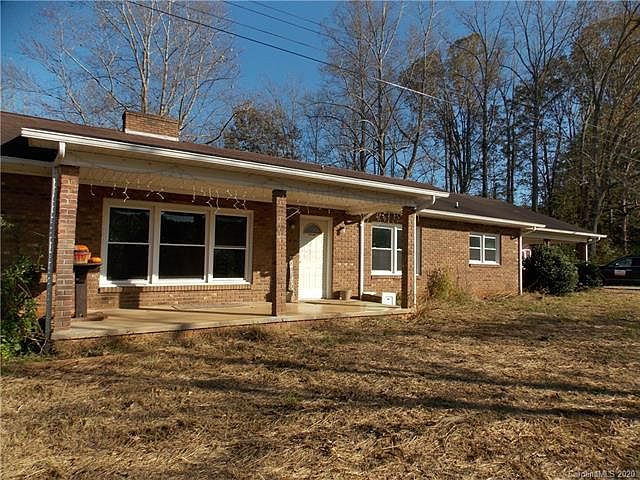 1st image of 3646 Townsend Farm Ln