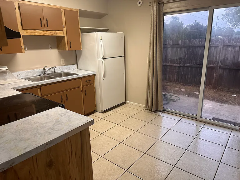 300 Wilda Ave #1 — Photo 7