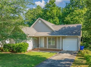 2314 Wood Duck Dr, Graham, NC 27253