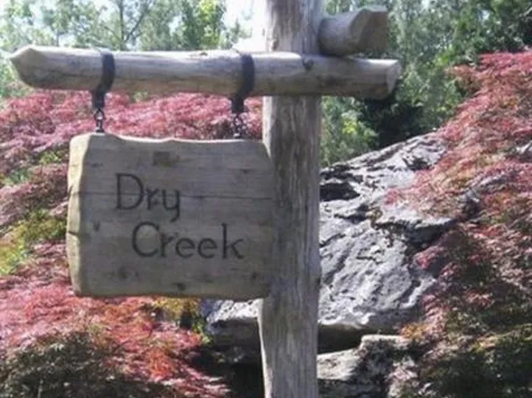 1388 Old Dry Creek Rd, Morganton, NC 28655