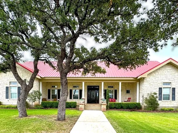 9445 N State Highway 71, Fredonia, TX 76842