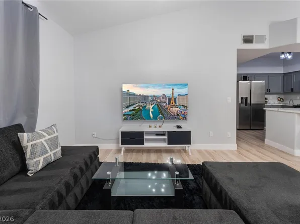 7701 Constanso Ave Unit 202, Las Vegas, NV 89128