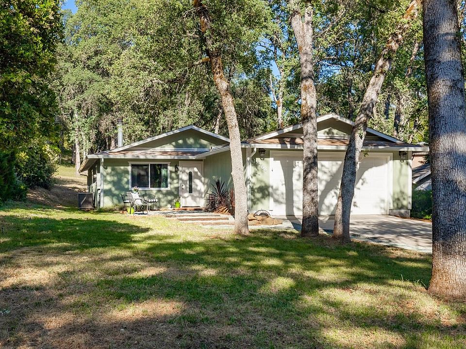 1st image of 12768 Torrey Pines Dr