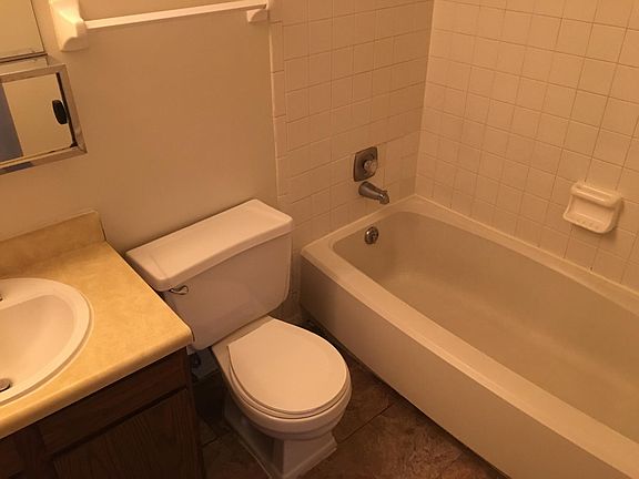 5th image of 6049 Green Knolls Dr