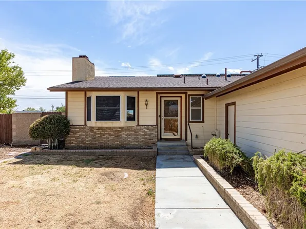 8412 Redwood Blvd, California City, CA 93505