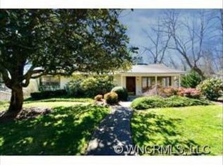 5 Graystone Rd, Asheville, NC 28804